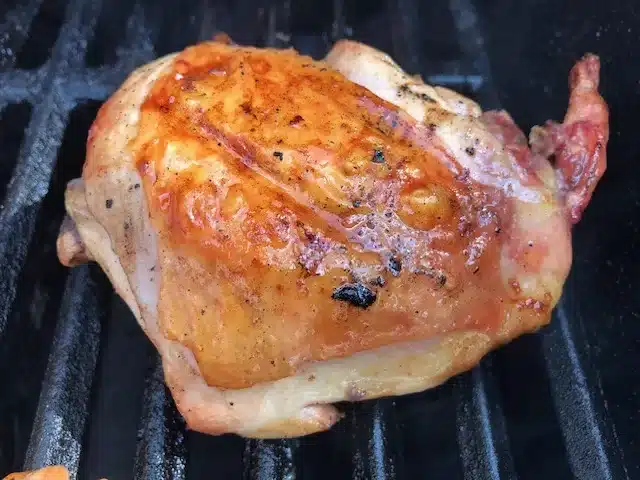 grilled chicken thighs with skin side up