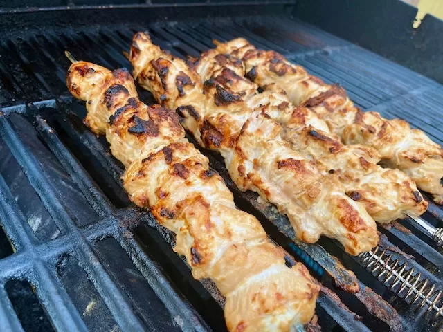 french onion chicken kabobs on grill grates